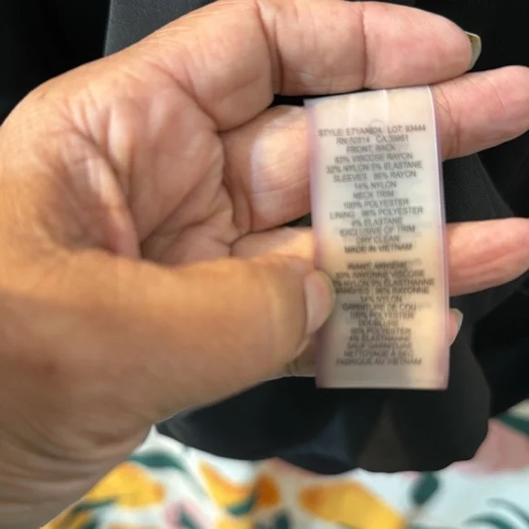 Elie Tahari black faux leather trim zip front short sleeved midi dress Size 4 - Picture 9 of 9